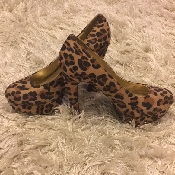 Leopard pumps - Picture 4 of 4